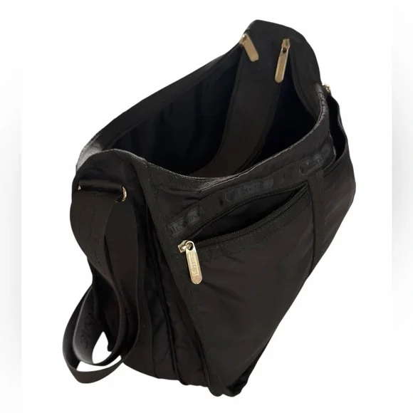 LeSportSac Black Deluxe Everyday Expandable Crossbody Shoulder Bag Unisex - Picture 13 of 16